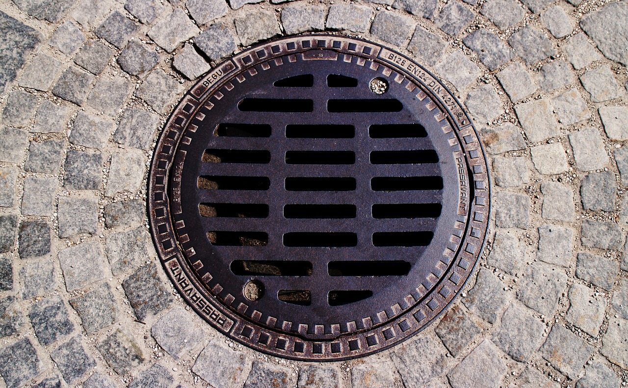 Infrastruktura kanalizacyjna.  Projekty instalacji wod-kan Trójmiasto – Gdańsk. Bezwykopowa renowacja kanalizacji